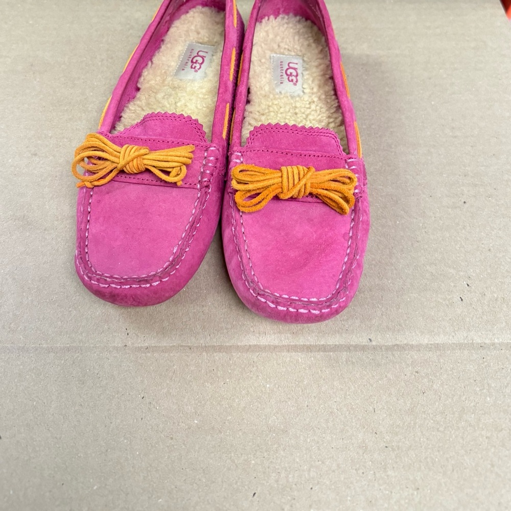 UGG Fuchsia Moccasins with Bow